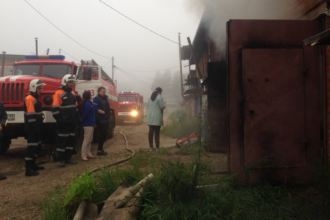 В Ухте спасли троих детей из пожара
