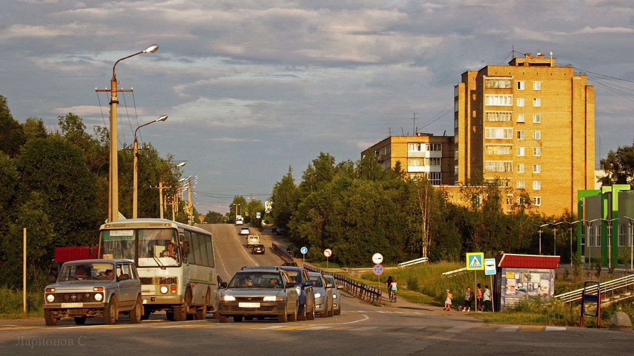 Улица июня. Сосногорск 6 микрорайон. Сосногорск. Обзор Сосногорска фото 6 микрорайон.