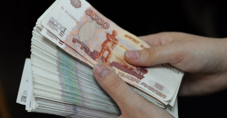 Предприниматели из Коми лишились 342 000 рублей в интернете