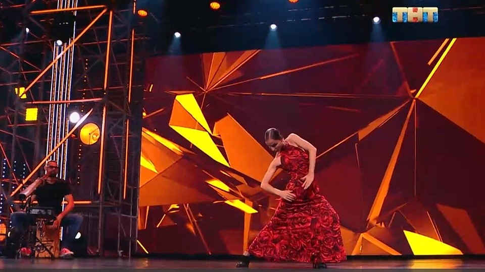 Танцовщица фламенко из Коми прошла в шоу "Танцы на ТНТ"