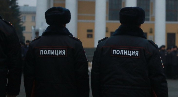 В Ухте полицейским готовы платить от 30 000 до 65 000 рублей