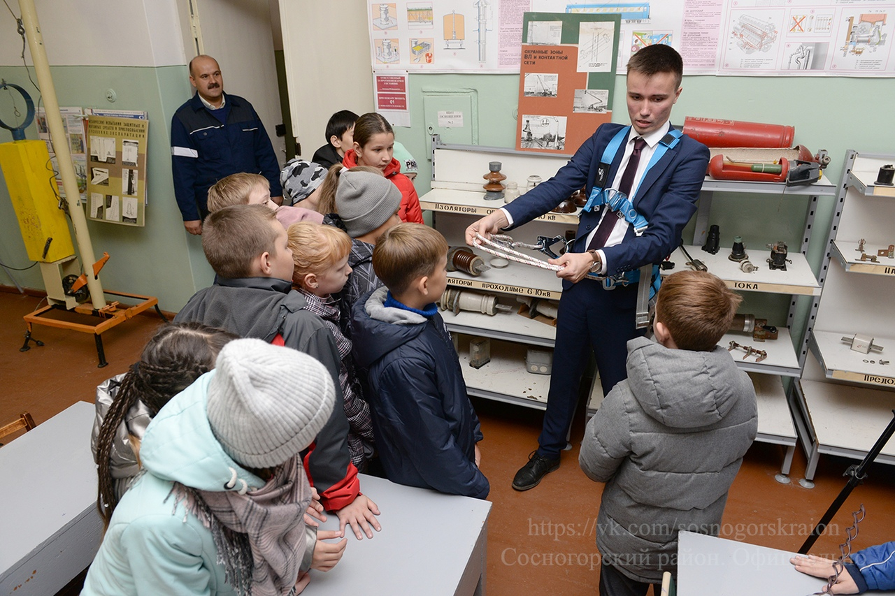 Школьникам Сосногорска рассказали о правилах поведения на железной дороге
