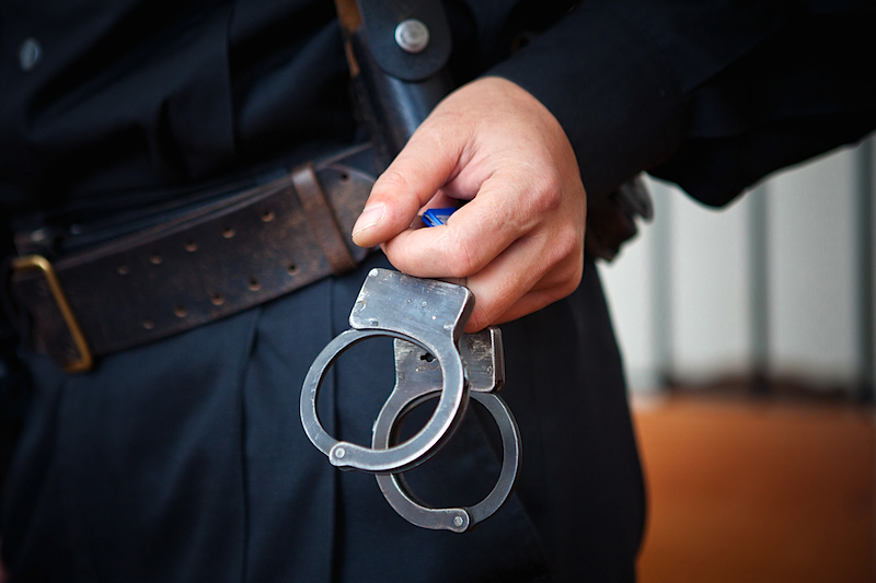 В Ухте арестовали мужчину, который оборудовал 26 тайников для наркотиков