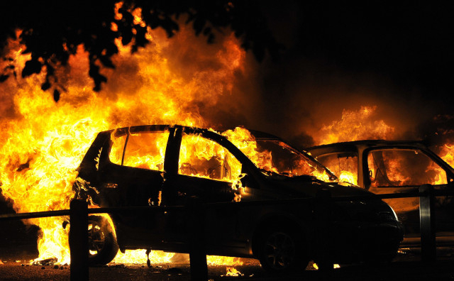 За день в Коми сгорели два автомобиля