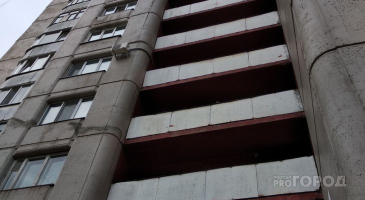 Житель Коми упал с 6 этажа и остался жив