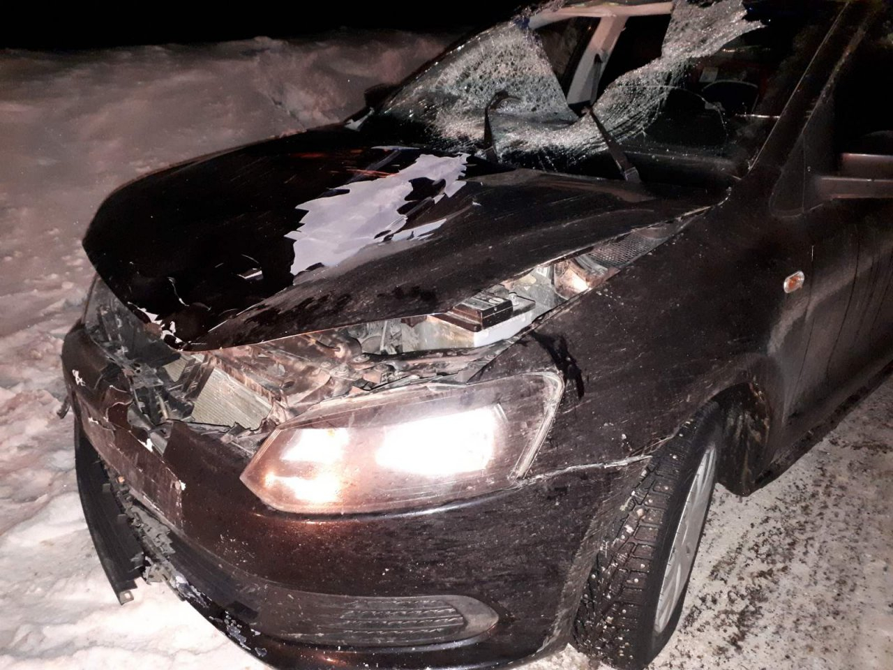 Под Сосногорском в дорожно-транспортном происшествии погибла молодая женщина