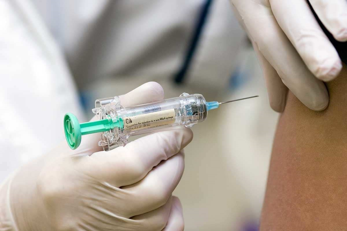 В Коми девочкам сделают прививки от вируса папилломы человека