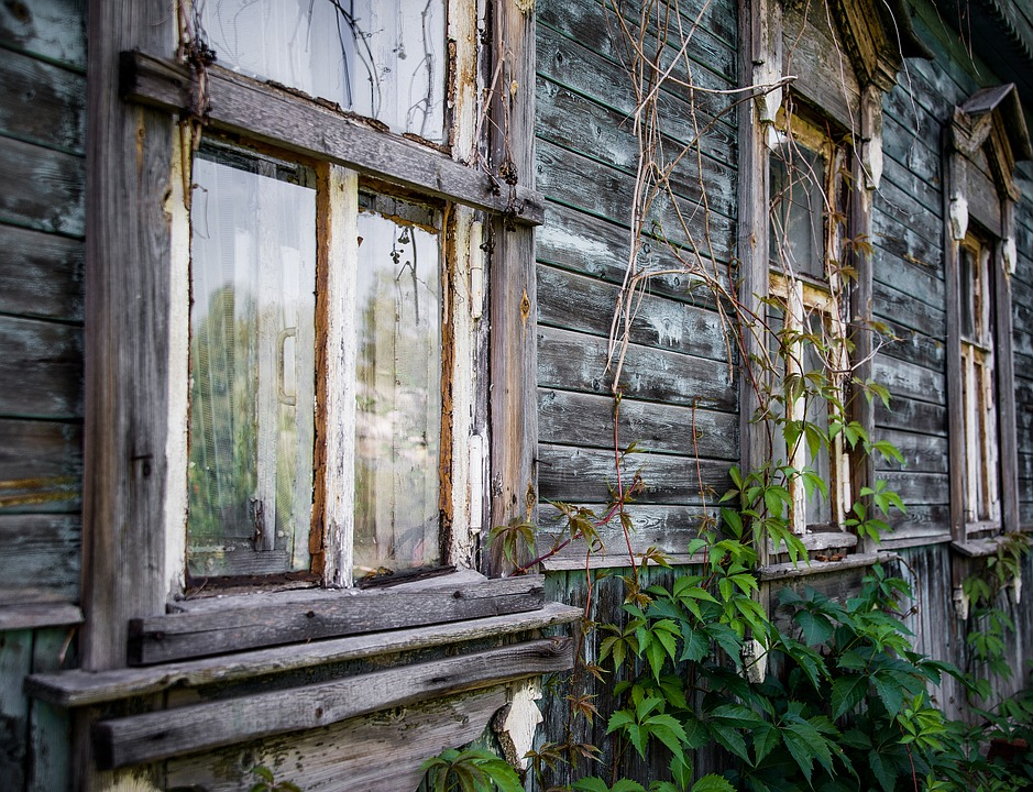В Сосногорске 4 года не могут расселить жильцов аварийного дома
