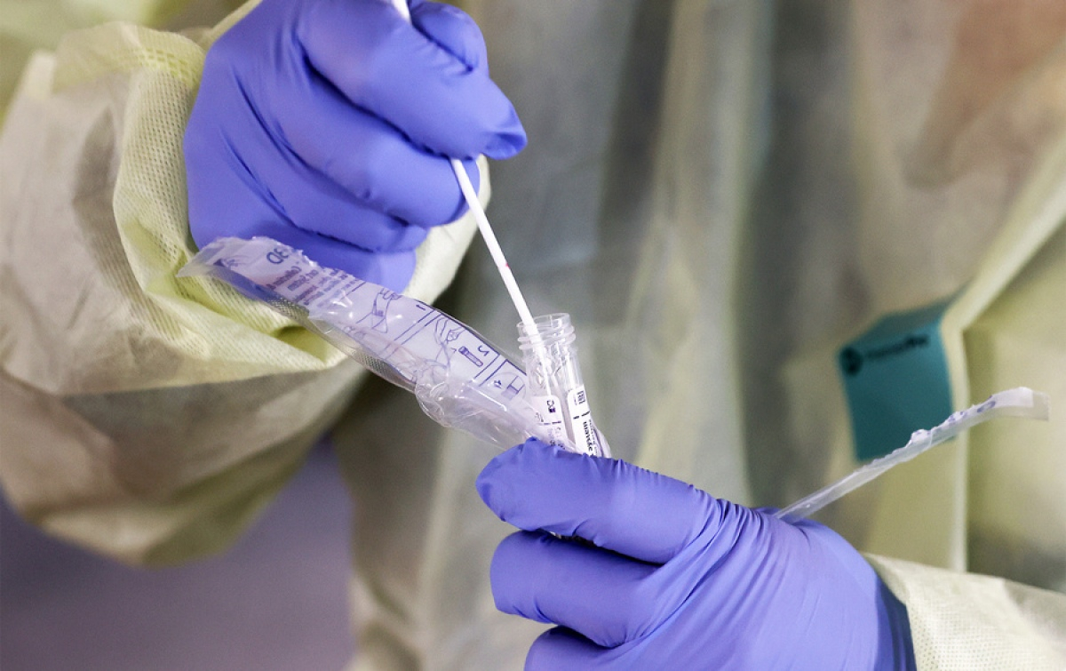За сутки в Коми провели больше тысячи тестов на коронавирус