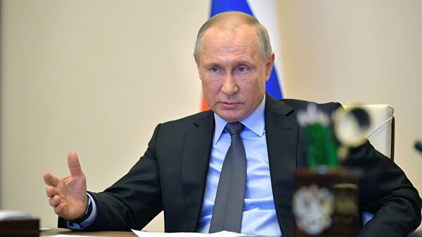 Путин поручил обеспечить самоизоляцию для людей старше 65 лет