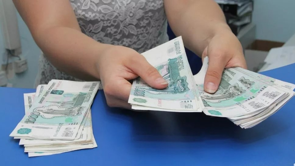 По мнению Росстата средняя зарплата в Коми - 60 тысяч рублей