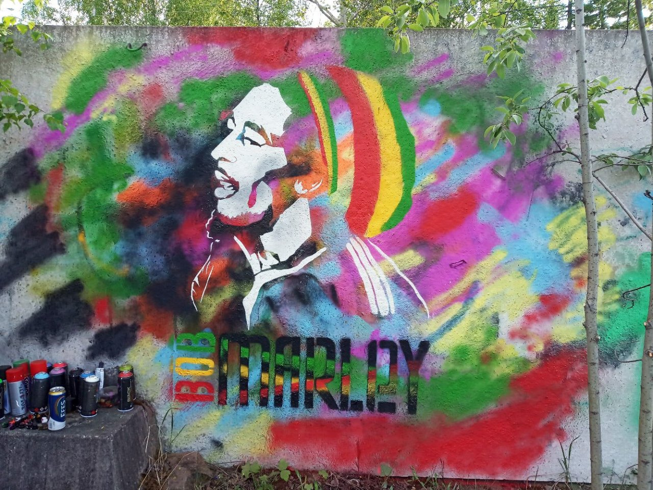 В Сосногорске появилась стена памяти Боба Марли