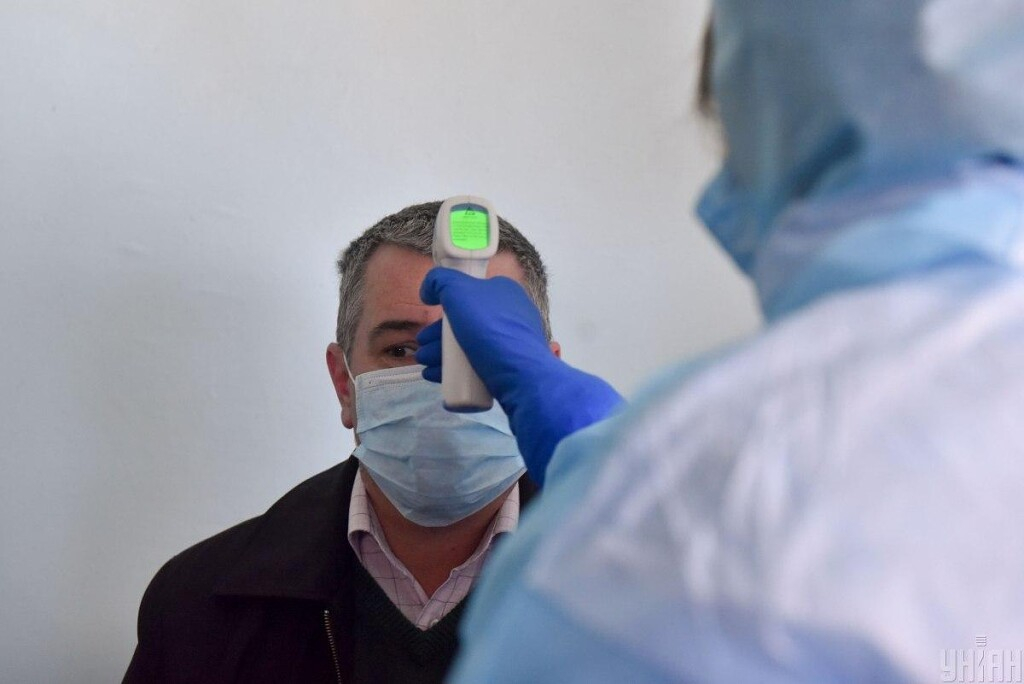 За сутки в Коми коронавирусом заболели в 4 раза больше человек, чем выздоровели