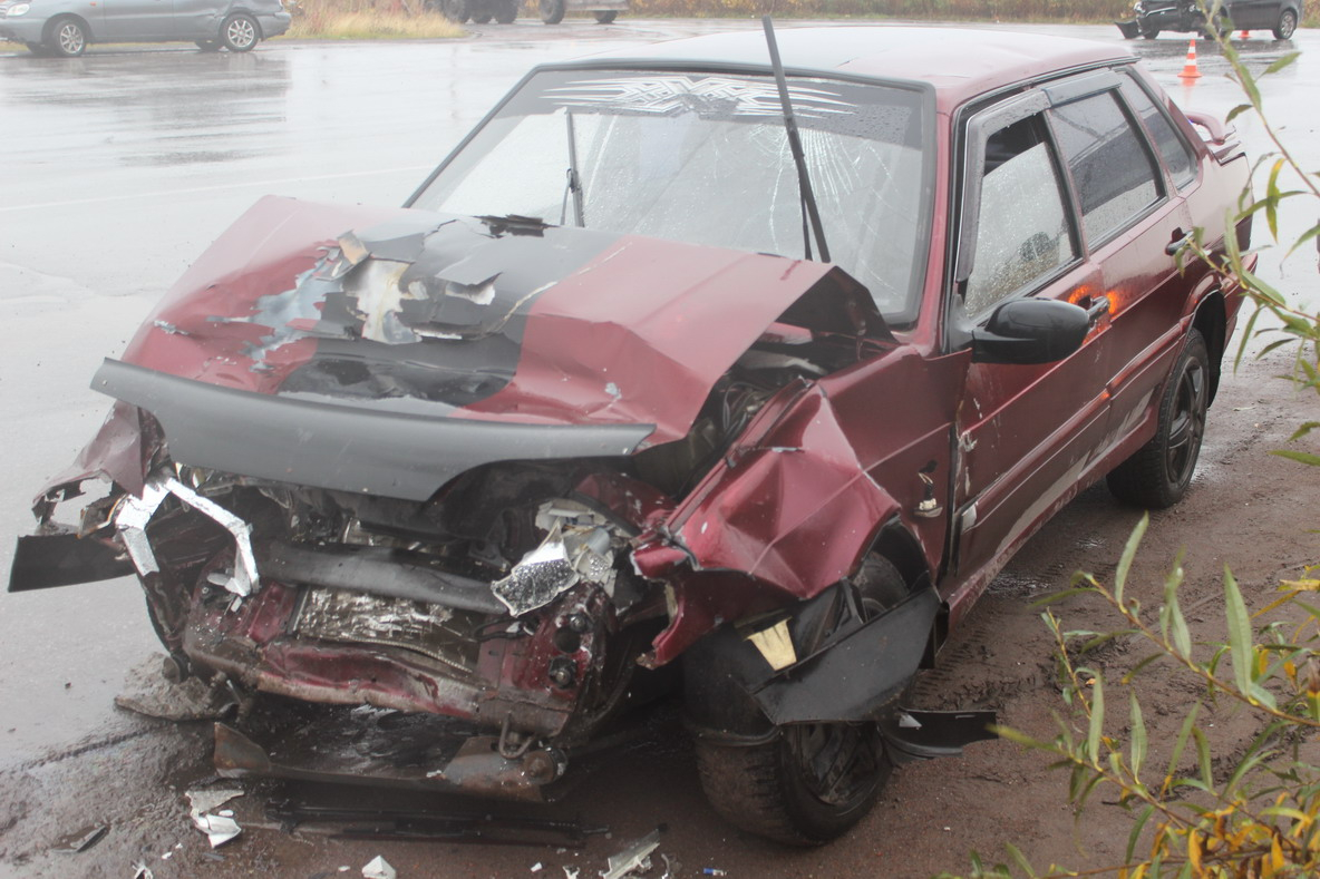 Двойное ДТП в Коми: один водитель погиб