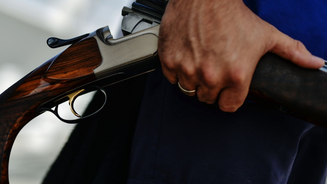 Житель Коми получил уголовное дело за продажу охотничьего оружия