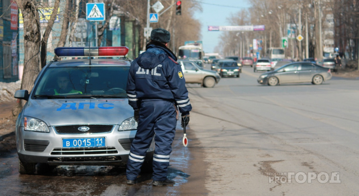 На трассе Ухта-Сосногорск произошло лобовое столкновение двух автомобилей