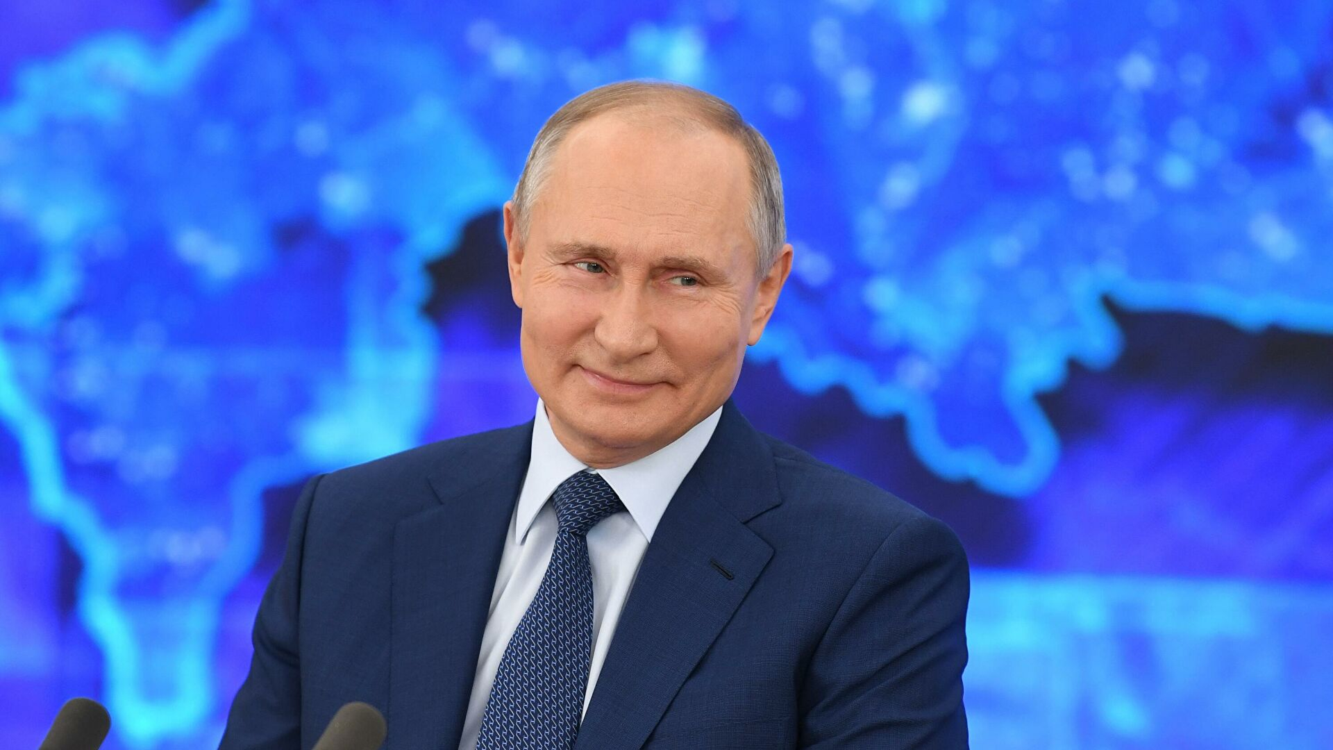 Владимир Путин: "в России все дети до 7 лет получат по 5 тысяч рублей"