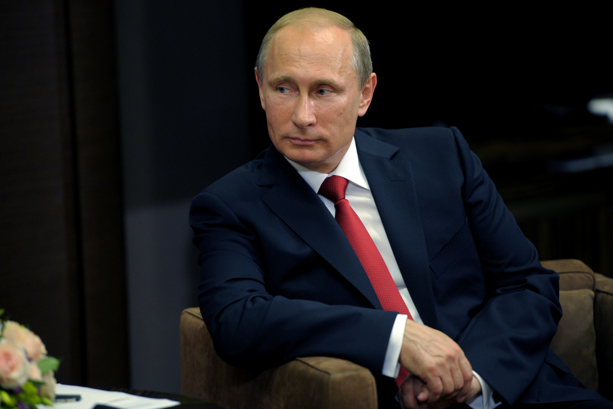 Владимир Путин призвал руководителей регионов сделать 31 декабря выходным днем