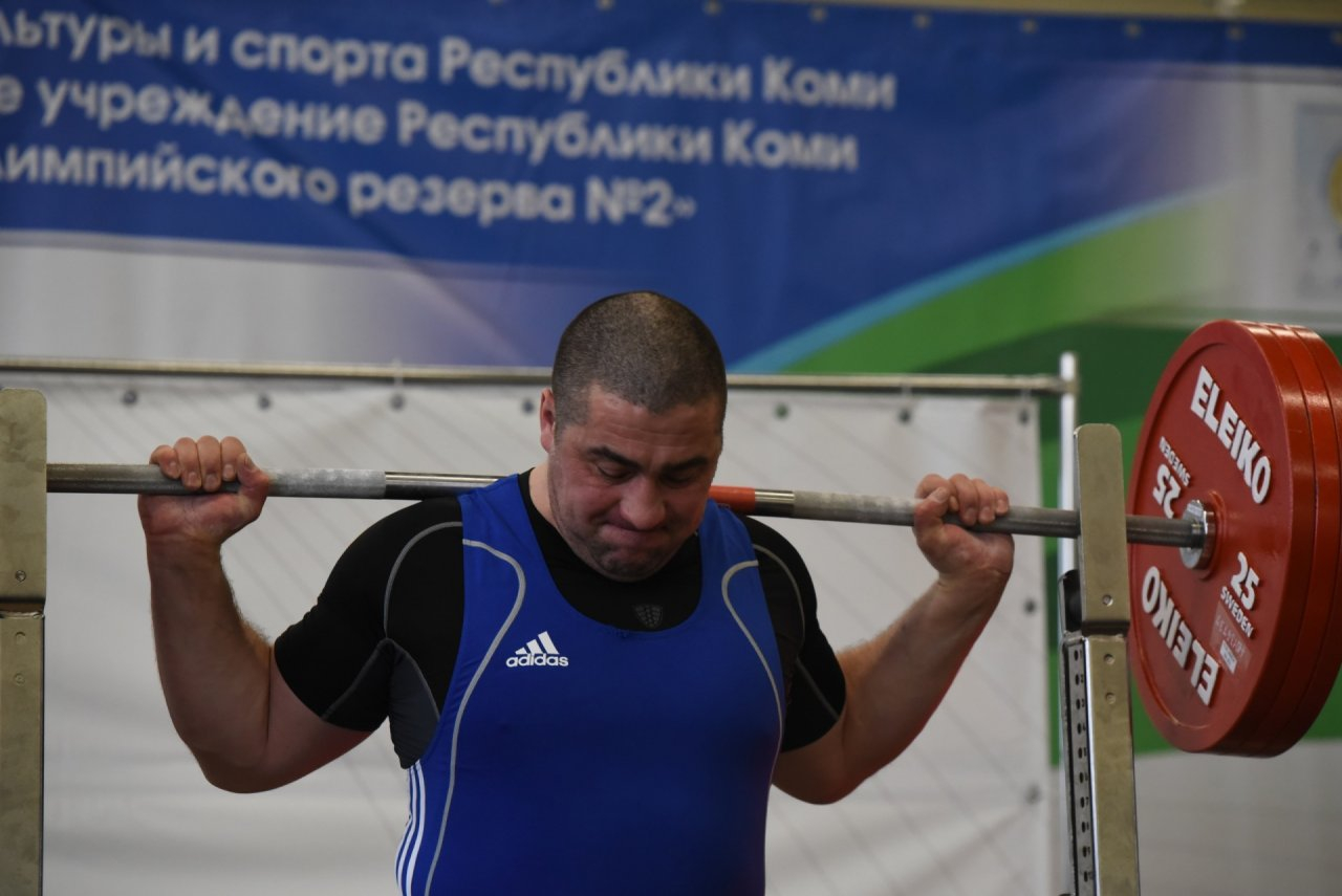 Ухтинские атлеты приняли участие в чемпионате и первенстве Коми по пауэрлифтингу