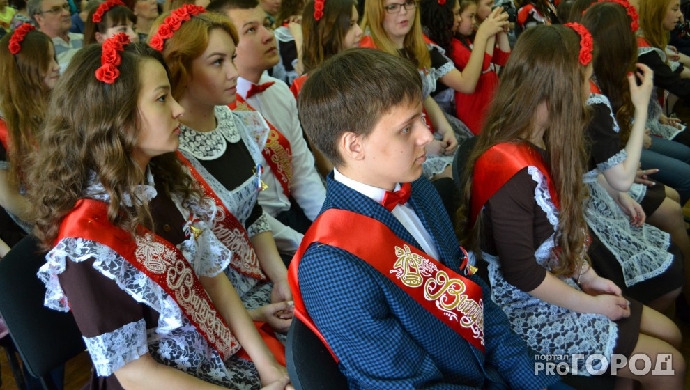 Девятиклассники в Коми готовятся к итоговому собеседованию по русскому языку