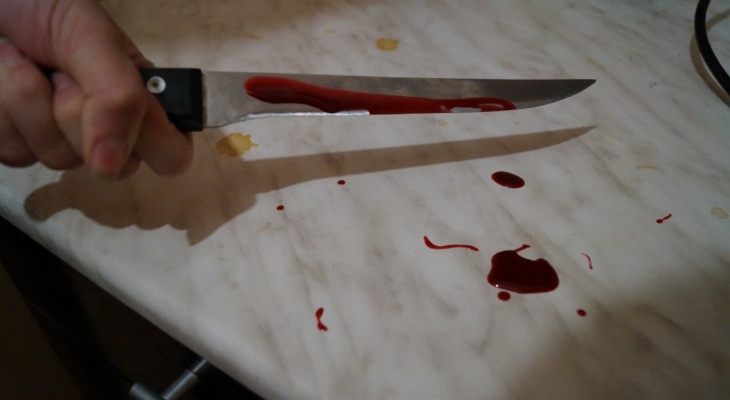 В Пермском крае школьник напал с ножом на учительницу физики