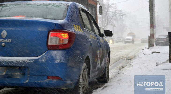 В Сосногорске оштрафовали службу такси за доставку алкоголя