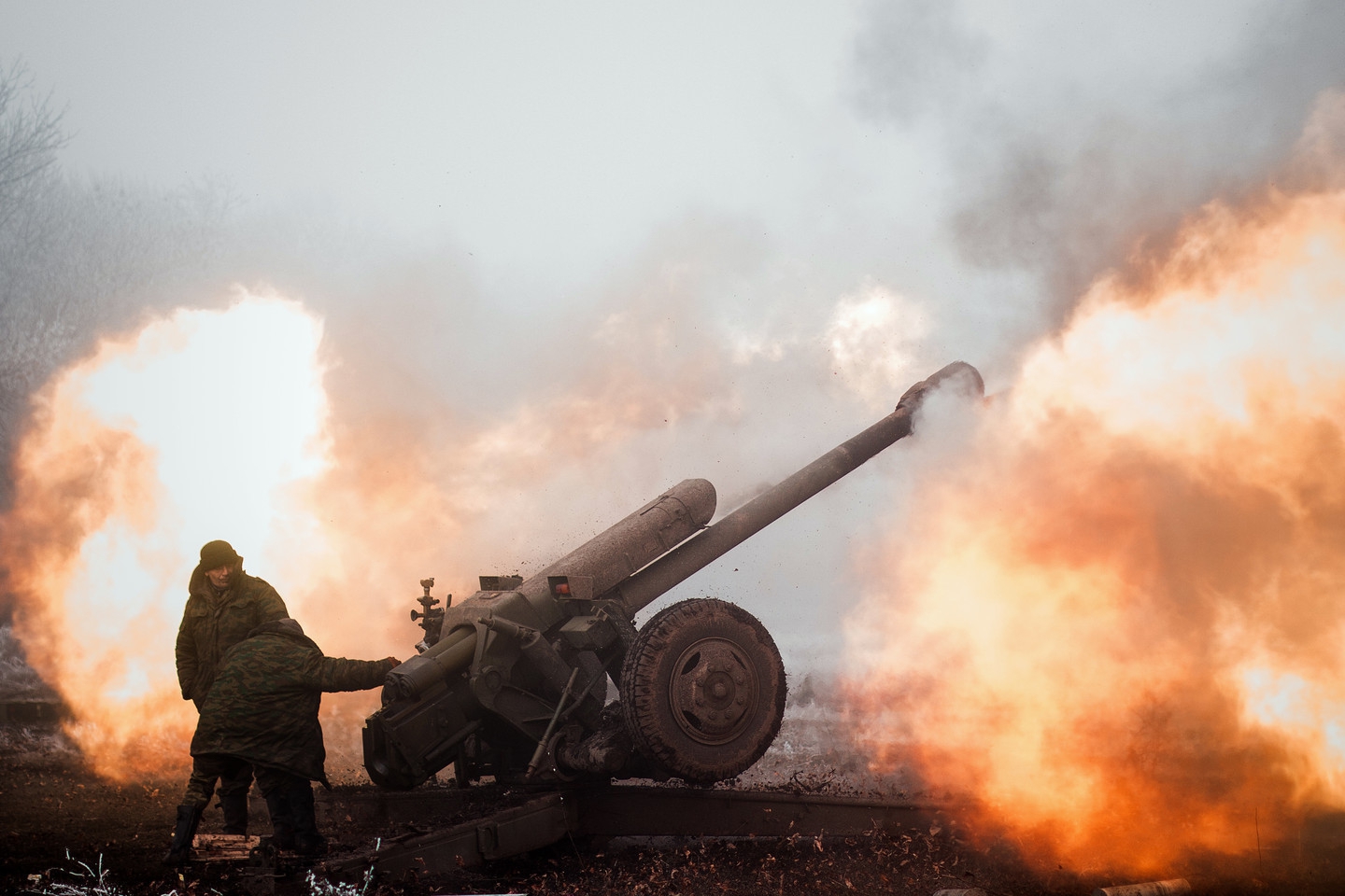 На Украине открыли огонь по позициям ДНР