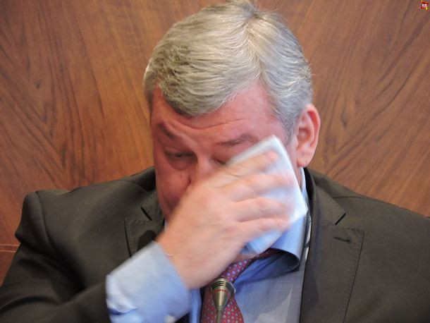 Губернатор Коми Гапликов расплакался на совещании