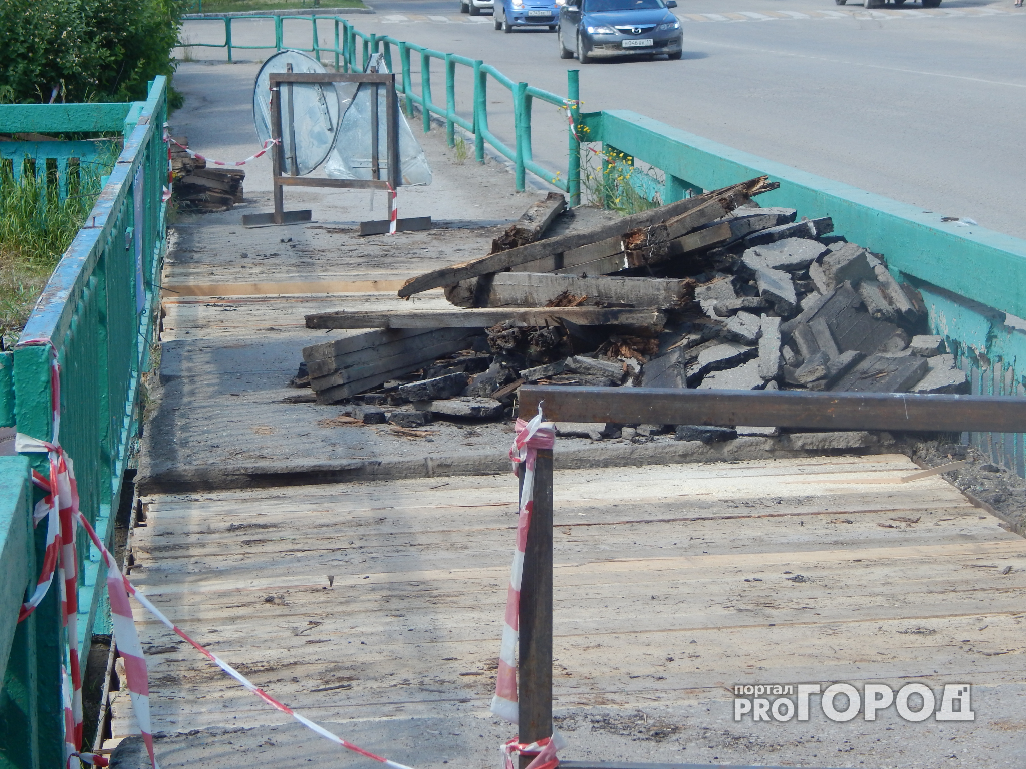 В Ухте начали ремонт моста возле автовокзала