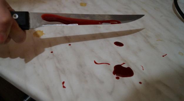 Пьяный житель Коми кидался ножами в своего малолетнего сына