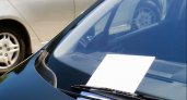 Юрист уверяет россиян не оставлять номер телефона под лобовым стеклом авто