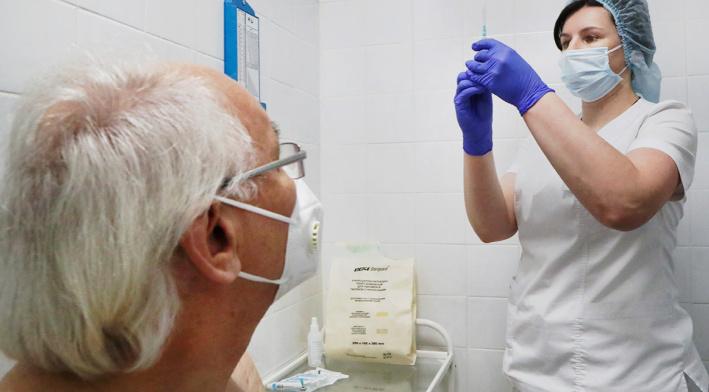 "Важная информация!": что будет, если не сделать второй компонент вакцины