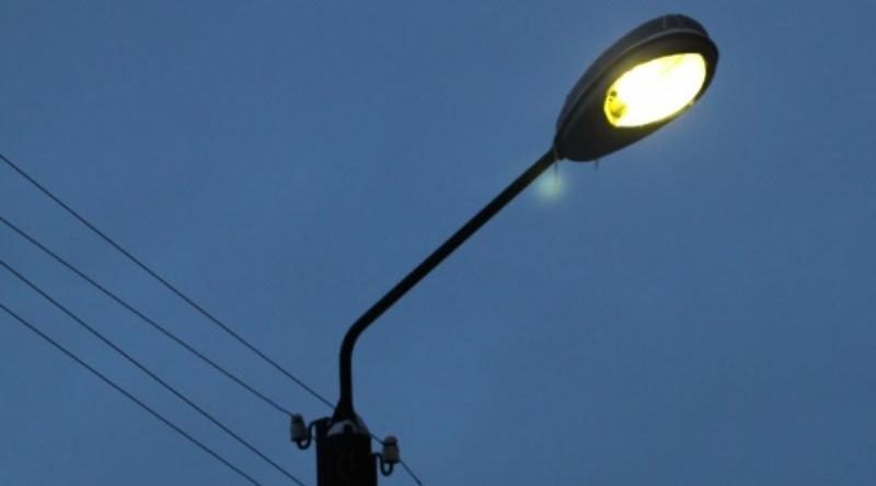 В ухтинском поселке модернизируют уличное освещение