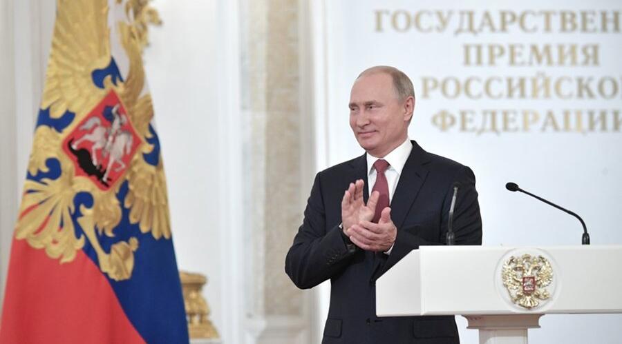 Владимир Путин присвоил почетное звание преподавателю из Коми