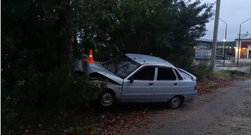 В Сосногорске "неизвестный" устроил аварию, где пострадали женщина и ребенок