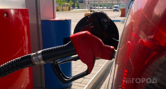 Нефтеперерабатывающие компании Коми увеличили объемы поставок топлива в Россию 