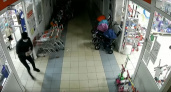 В Коми грабитель с отвёрткой и в медицинской маске напал на продавца
