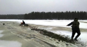 “Не уйти под лед”: специалисты МЧС предупреждают ухтинцев и сосногорцев