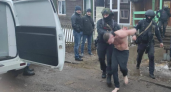 Спецназ брал штурмом: в Коми мужчина хотел взорвать соседей гранатой