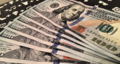 Доллар уходит: использование американской валюты в мире снизилось почти на треть