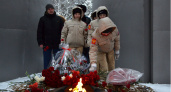 В Ухте жители почтили память павших воинов возложением цветов