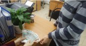В декабре среднемесячная зарплата в Коми составила около 100 тысяч рублей