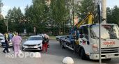В Коми наглую машину Kia «остановило» дерево
