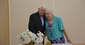 Сегодня изумрудную свадьбу - 55 лет совместной жизни - празднует семейная пара из Ухты