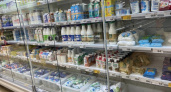 Крашеная мелом вода: Росконтроль перечислил бренды молока, которые лучше не брать даже по акции