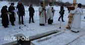 В Ухте проходят Крещенские купания: где можно окунуться в купель 