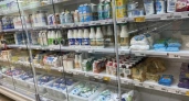 Крашеная мелом вода: Росконтроль перечислил бренды молока, которые лучше не брать даже по акции