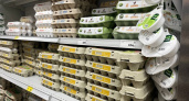 Вот как хитрые продавцы выбирают яйца для себя: запомните два простых трюка