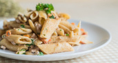 Быстрый и аппетитный ужин: паста с куриными сердечками за полчаса
