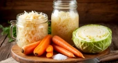 Почему у меня квашеная капуста стала идеально вкусной, сочной и хрустящей: 5 хитростей